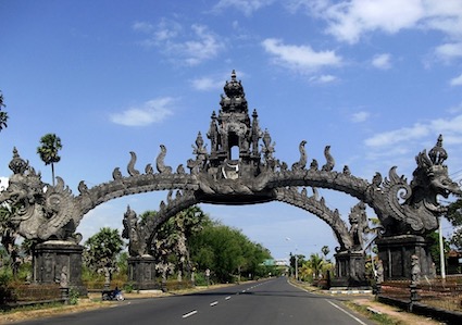 Gapura, Gilimanuk, Bali