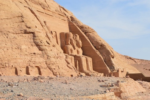 The great pyramid of Abu Simbel in Egypt - Vacation guide